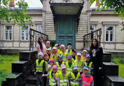 Mācību ekskursijā uz Rēzeknes Mākslas namu