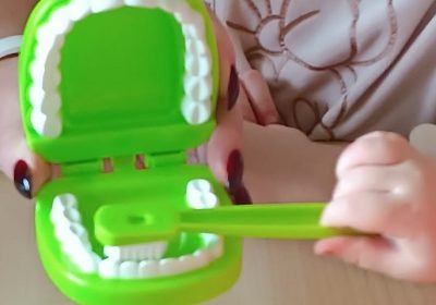 Mācību nodarbības par zobu higiēnu